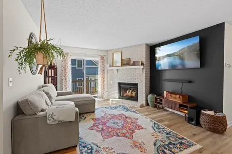 3861 Gold Point Eagan MN 55122