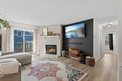 3861 Gold Point Eagan MN 55122