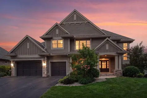 3667 Lerive Way Chaska MN 55318