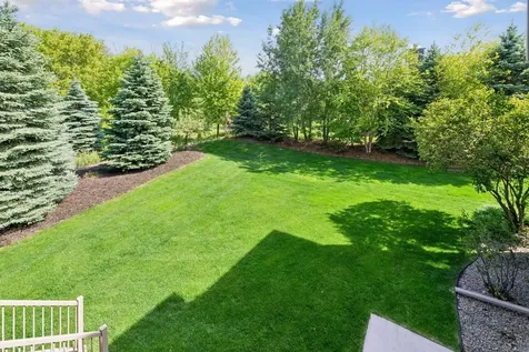 3667 Lerive Way Chaska MN 55318