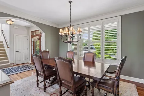 3667 Lerive Way Chaska MN 55318
