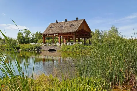 3667 Lerive Way Chaska MN 55318