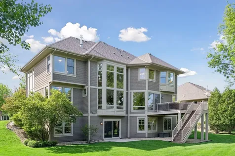 3667 Lerive Way Chaska MN 55318