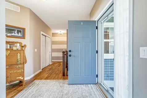 3547 Cove Point Circle NW Prior Lake MN 55372