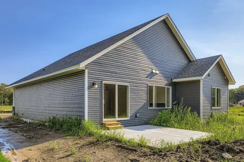 6363 Goodwin Lane Wyoming MN 55092