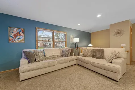 1401 Autumn Drive Faribault MN 55021