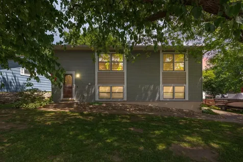 1401 Autumn Drive Faribault MN 55021