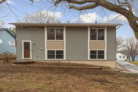 1401 Autumn Drive Faribault MN 55021
