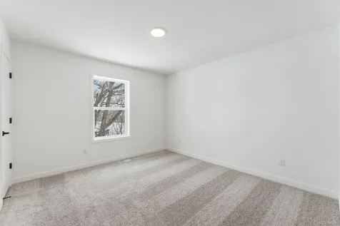834 Londonderry Lane NW Rochester MN 55901