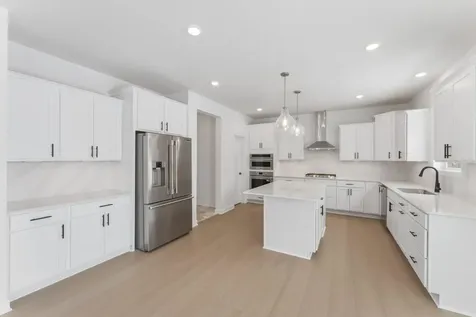 834 Londonderry Lane NW Rochester MN 55901