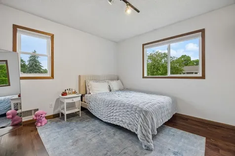 5900 Saint Johns Avenue Edina MN 55424