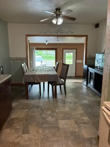 1121 W 6th Street Graceville MN 56240