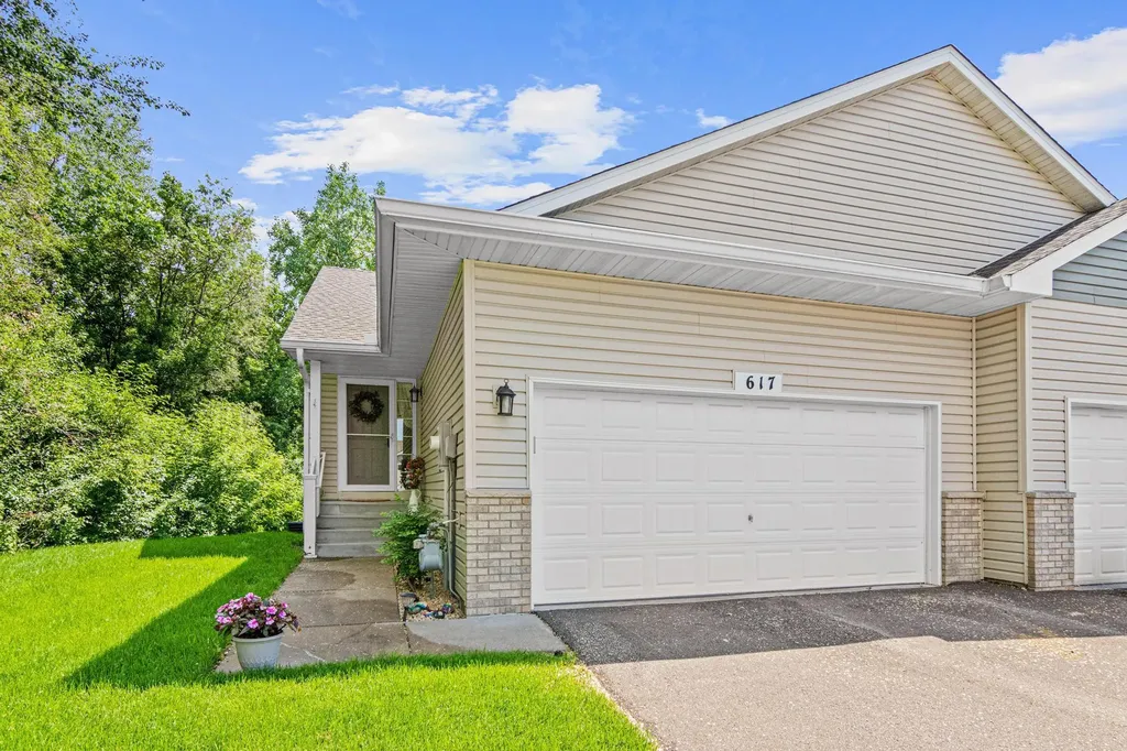 617 86th Lane NW Coon Rapids MN 55433