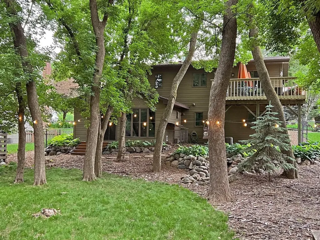 7444 Boyd Avenue Inver Grove Heights MN 55076