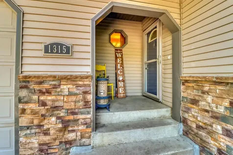 1315 Loring Avenue Detroit Lakes MN 56501