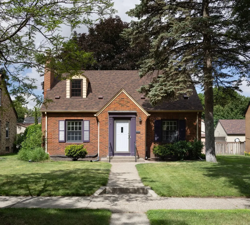 5720 11th Avenue S Minneapolis MN 55417