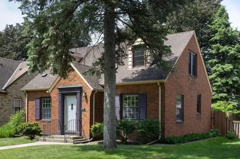 5720 11th Avenue S Minneapolis MN 55417