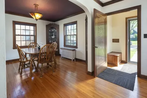 5720 11th Avenue S Minneapolis MN 55417