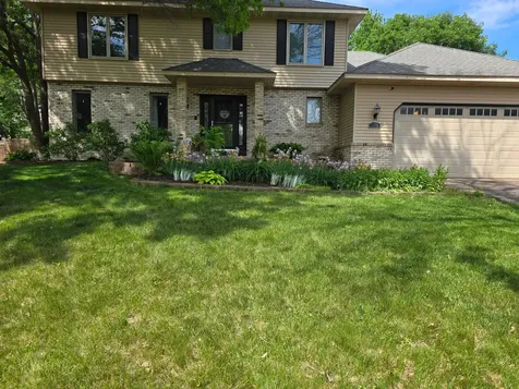 1435 138th Avenue NW Andover MN 55304