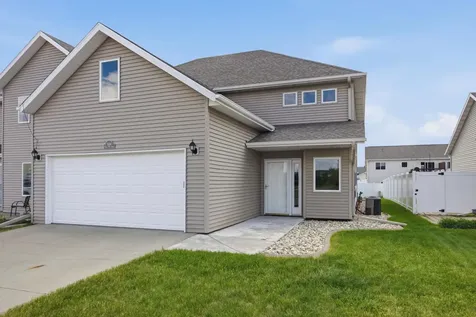 3494 Eagle Run Lane West Fargo ND 58078