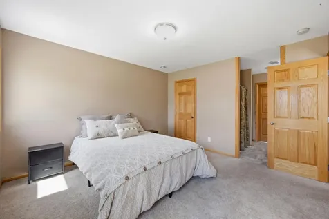 3494 Eagle Run Lane West Fargo ND 58078
