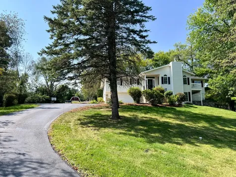 2211 Lenwood Drive SW Rochester MN 55902