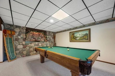 3653 Grenadier Trail N Oakdale MN 55128