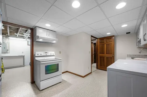 3653 Grenadier Trail N Oakdale MN 55128