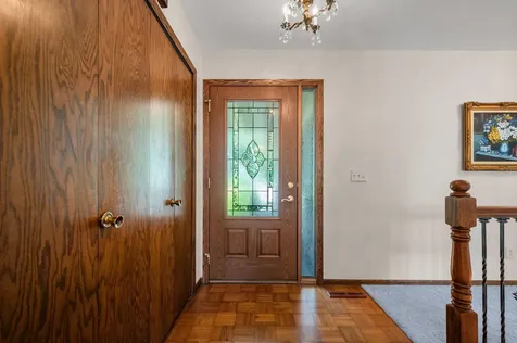 3653 Grenadier Trail N Oakdale MN 55128