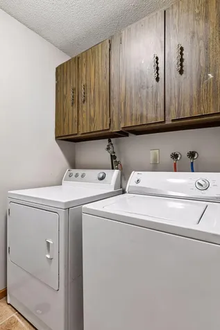 8823 Basswood Road Eden Prairie MN 55344