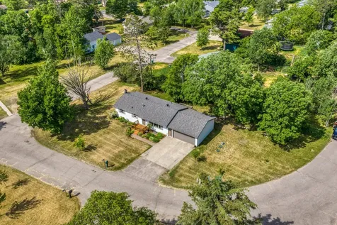 102 Robertson Drive NW Bemidji MN 56601