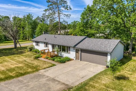 102 Robertson Drive NW Bemidji MN 56601