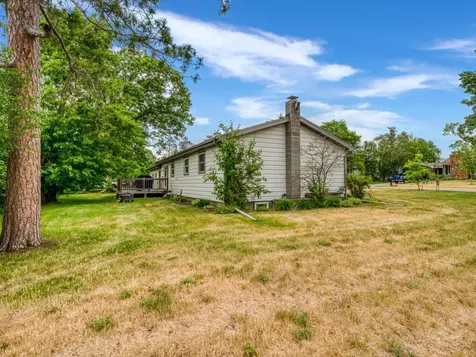 102 Robertson Drive NW Bemidji MN 56601
