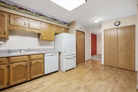 105 3rd Street N Moorhead MN 56560