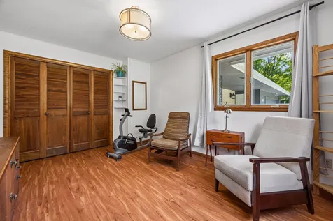 2500 Auburn Drive Victoria MN 55386