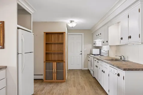 2500 Auburn Drive Victoria MN 55386