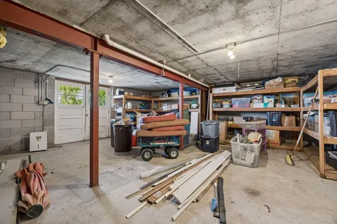 2500 Auburn Drive Victoria MN 55386