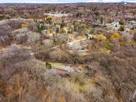 17125 Stodola Minnetonka MN 55345