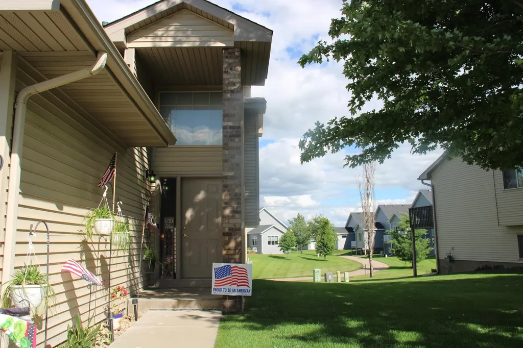 9180 Orchard Circle Monticello MN 55362