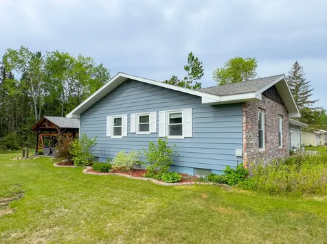 210 Kenwood Circle NE Bemidji MN 56601