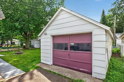 6429 Maple Street North Branch MN 55056