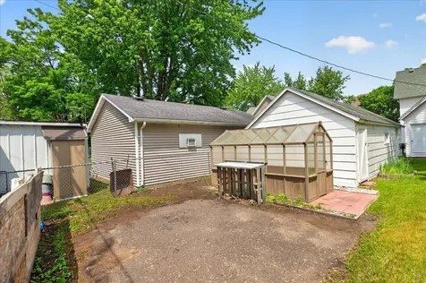 6429 Maple Street North Branch MN 55056