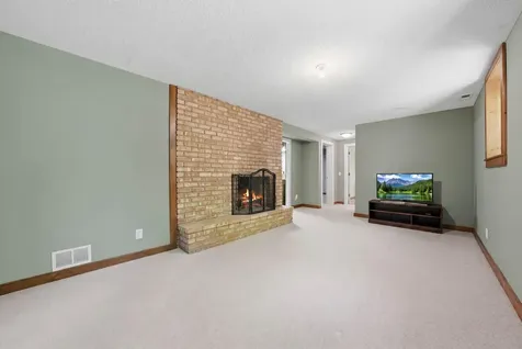 6930 Foxglove Circle Excelsior MN 55331