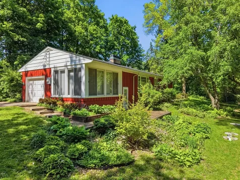 6930 Foxglove Circle Excelsior MN 55331