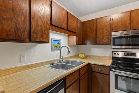 311 Pleasant Avenue Saint Paul MN 55102