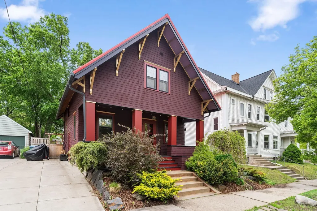 511 W 25th Street Minneapolis MN 55405