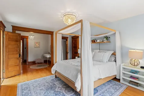 511 W 25th Street Minneapolis MN 55405