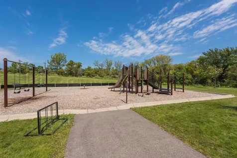 7686 Anthony Path Victoria MN 55386