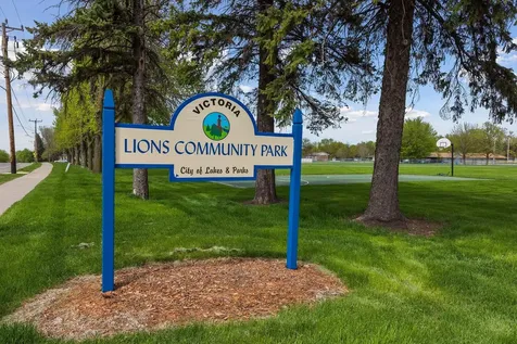 7686 Anthony Path Victoria MN 55386