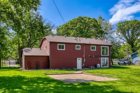 9951 Ibis Street NW Coon Rapids MN 55433